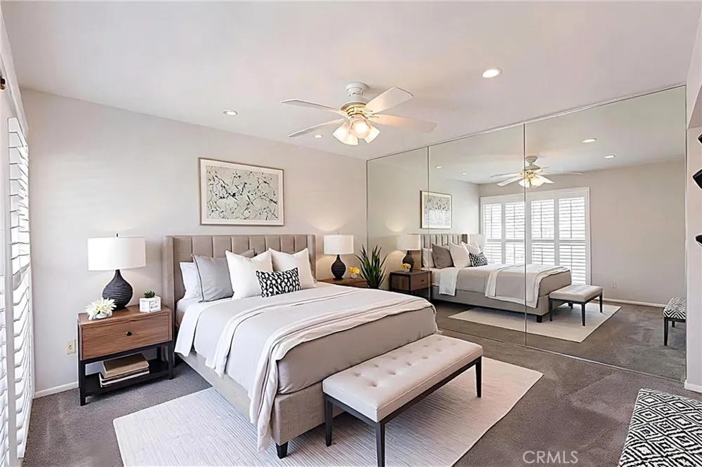 18502 Mayall #B Northridge, CA 91324