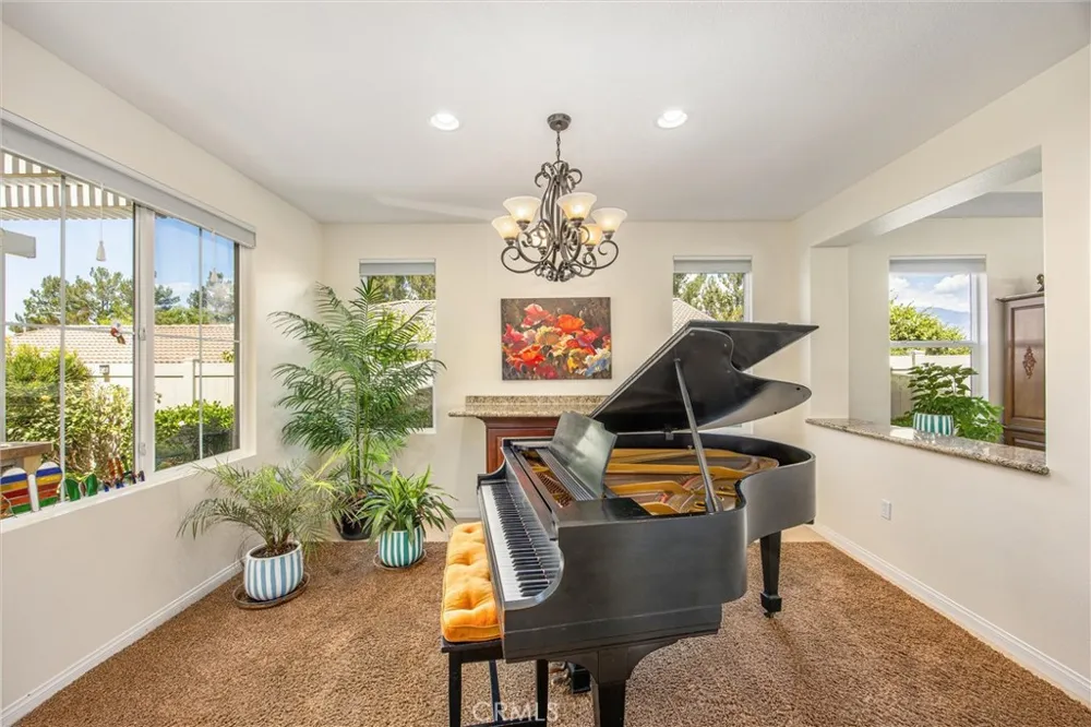456 Boise Rock Beaumont, CA 92223