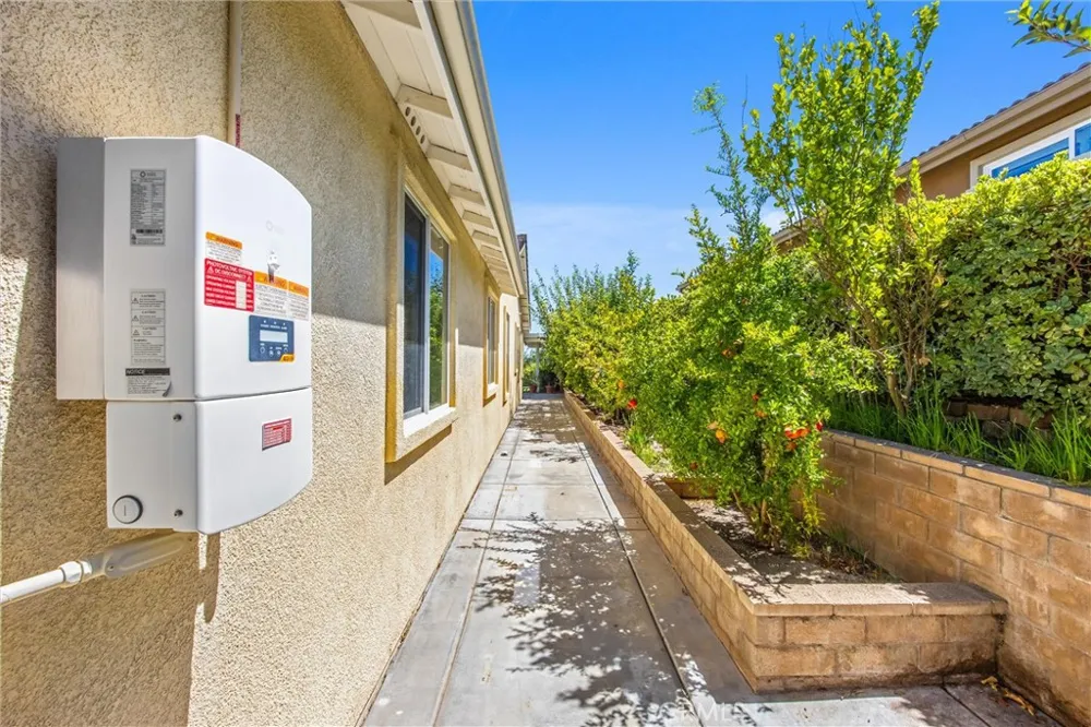 456 Boise Rock Beaumont, CA 92223