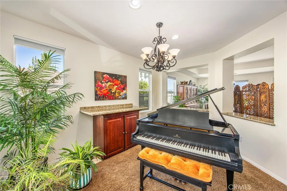 456 Boise Rock Beaumont, CA 92223