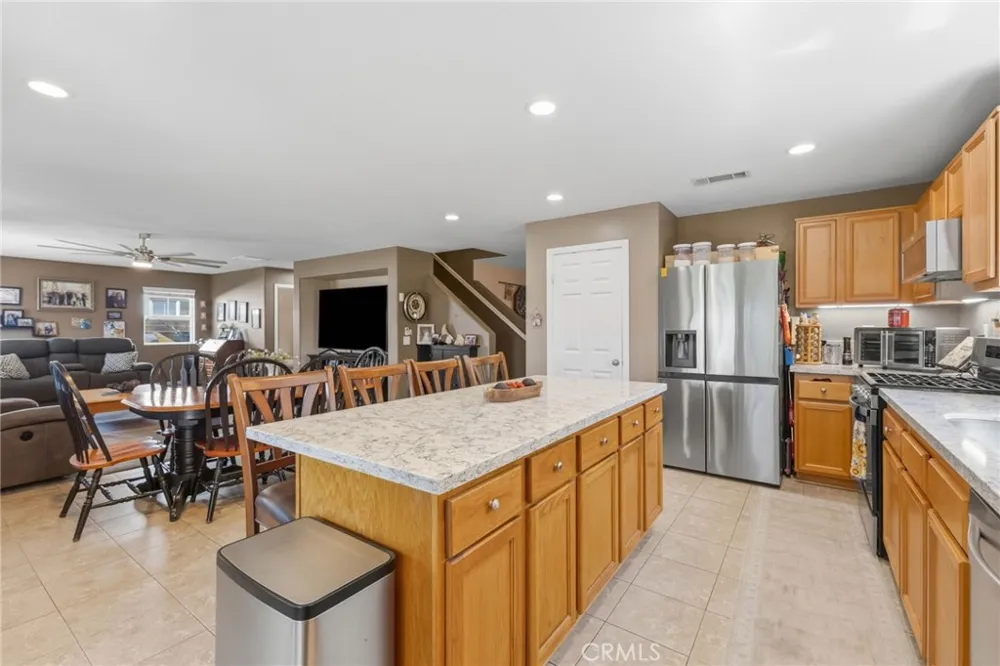 45015 Bronze Star Lake Elsinore, CA 92532