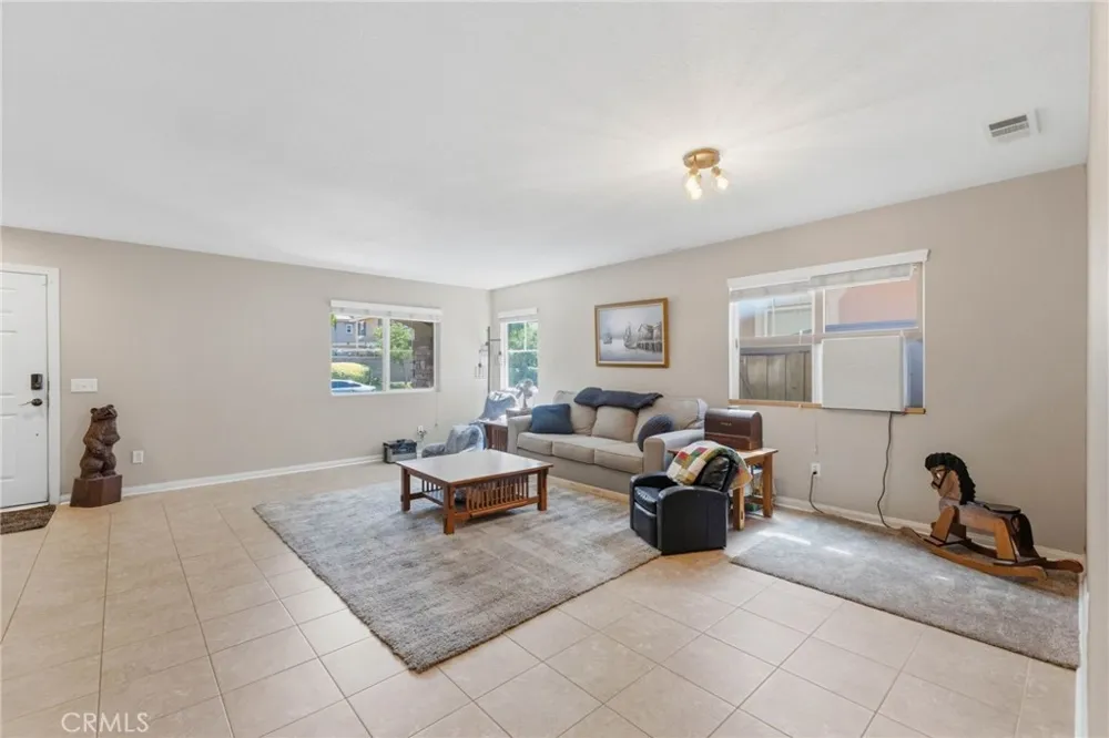 45015 Bronze Star Lake Elsinore, CA 92532