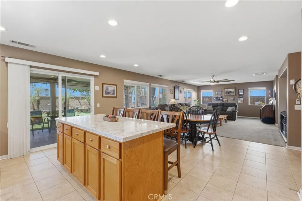45015 Bronze Star Lake Elsinore, CA 92532