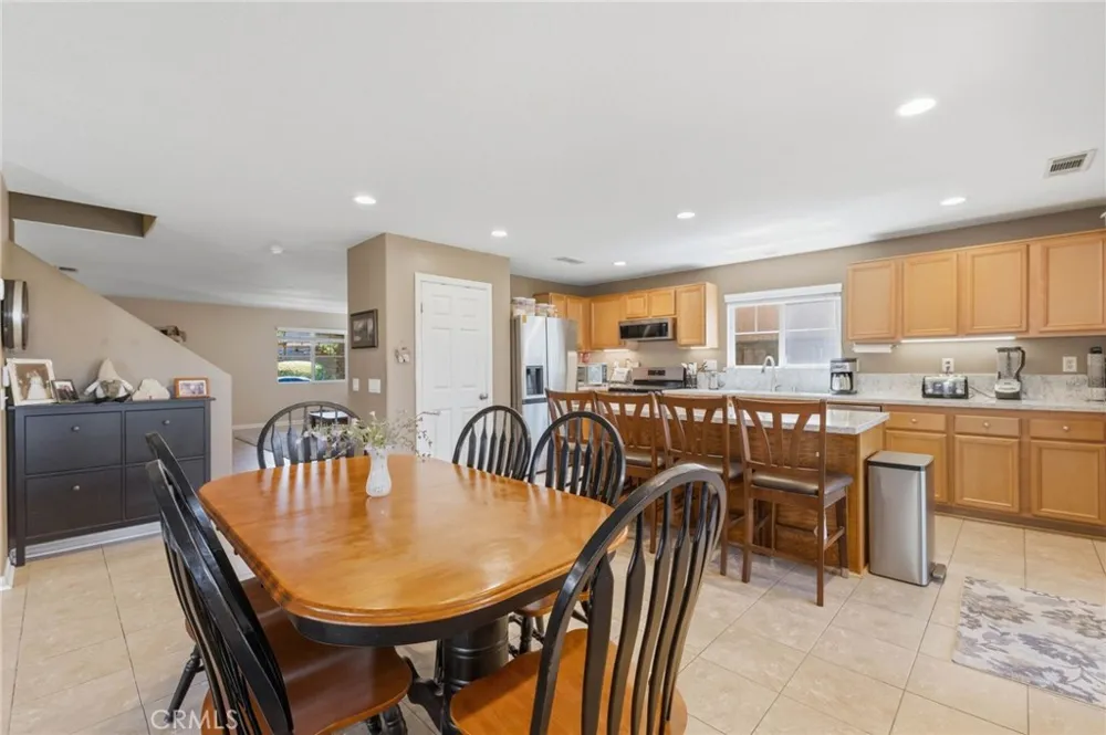45015 Bronze Star Lake Elsinore, CA 92532