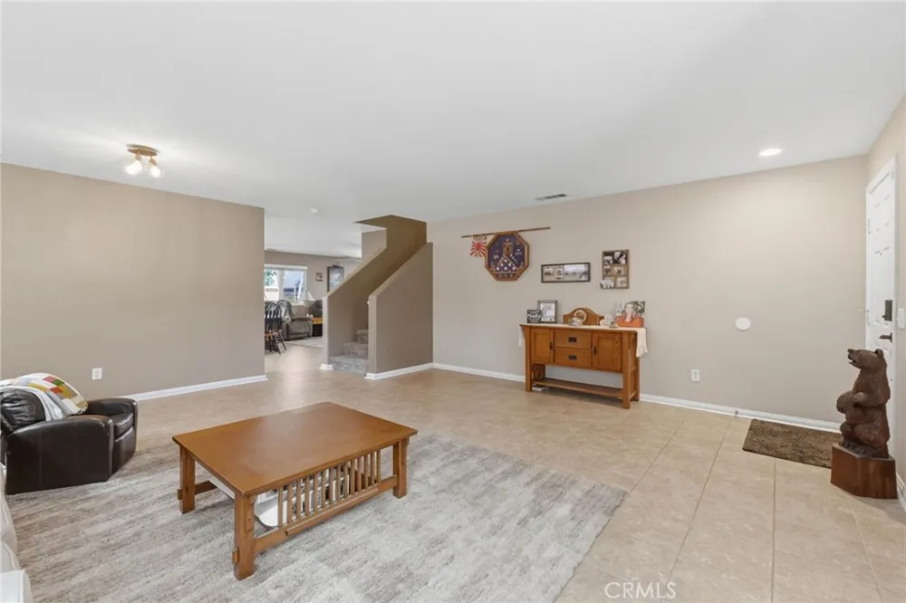45015 Bronze Star Lake Elsinore, CA 92532