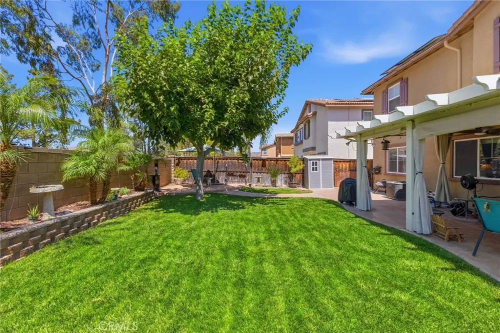 45015 Bronze Star Lake Elsinore, CA 92532