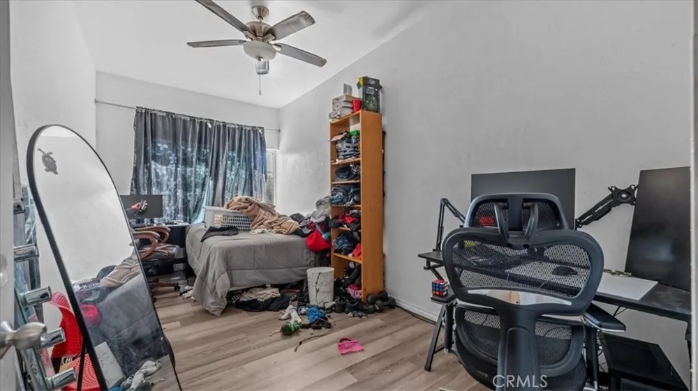 2171 Santa Fe Long Beach, CA 90810