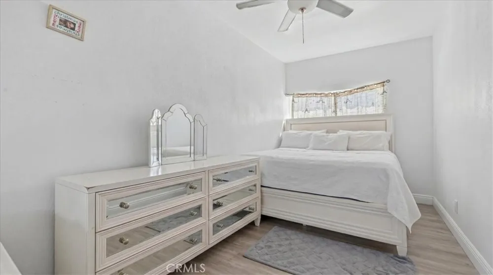 2171 Santa Fe Long Beach, CA 90810