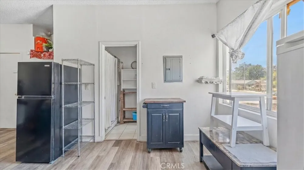 2171 Santa Fe Long Beach, CA 90810