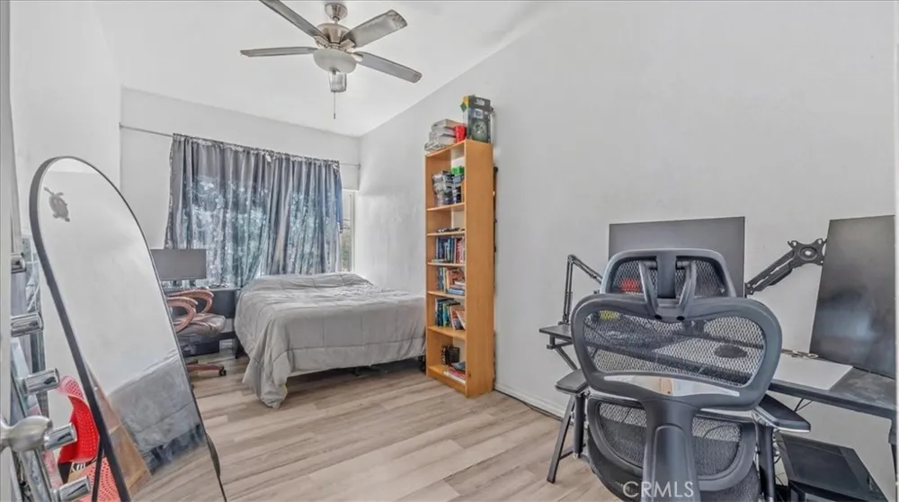 2171 Santa Fe Long Beach, CA 90810