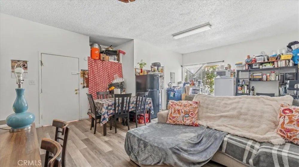 2171 Santa Fe Long Beach, CA 90810