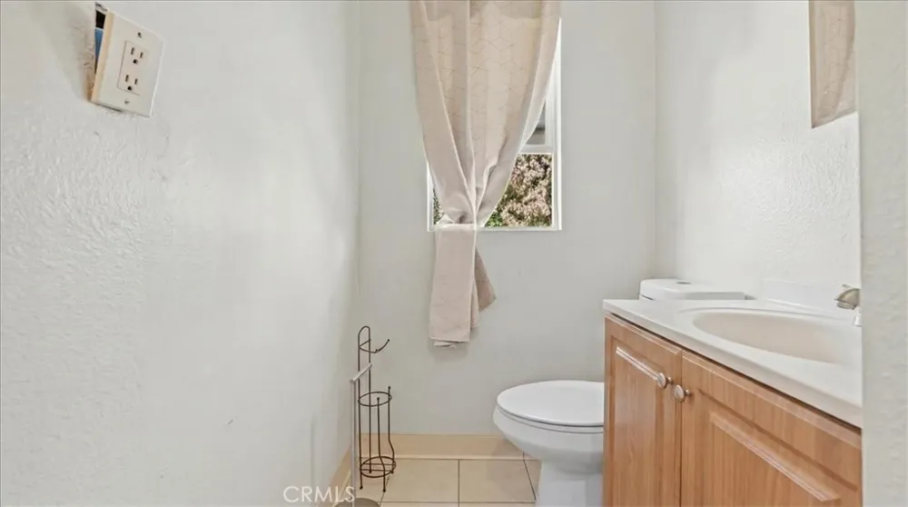 2171 Santa Fe Long Beach, CA 90810