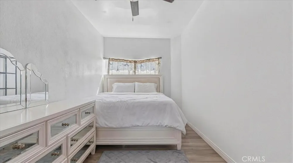 2171 Santa Fe Long Beach, CA 90810
