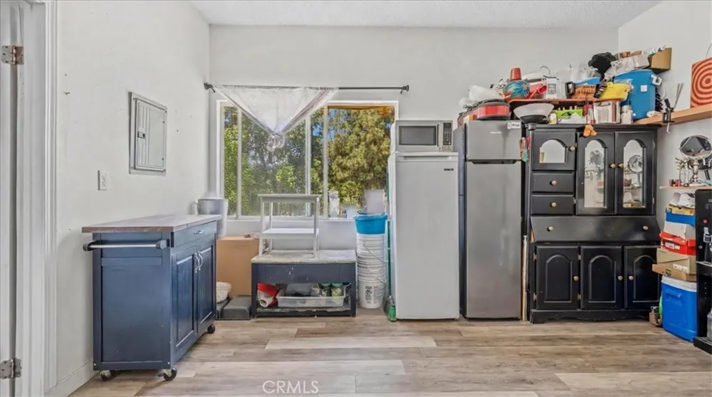2171 Santa Fe Long Beach, CA 90810