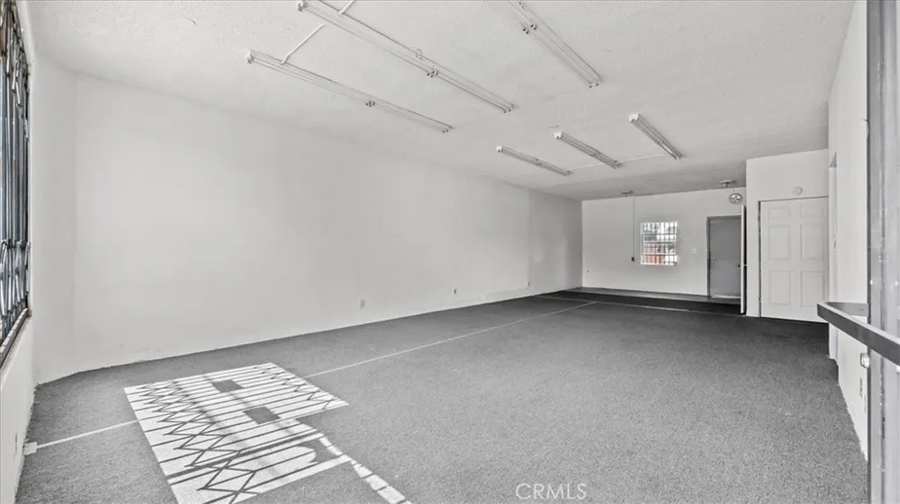 2171 Santa Fe Long Beach, CA 90810