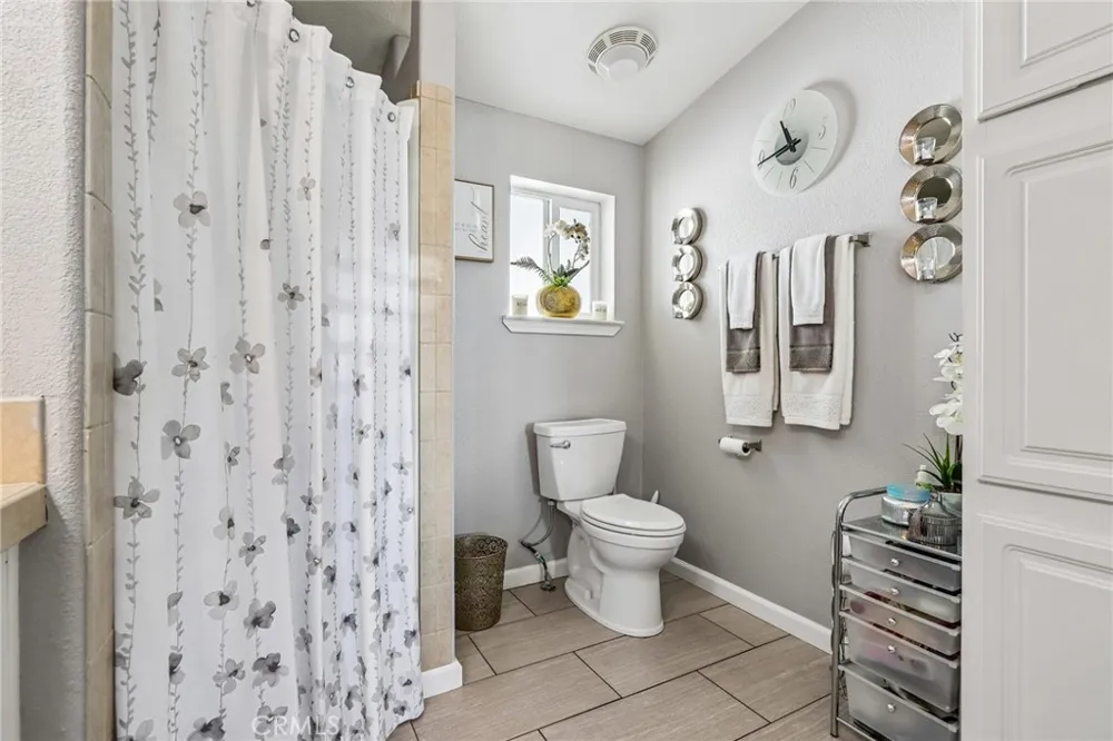 301 Camino Del Sol Hemet, CA 92545