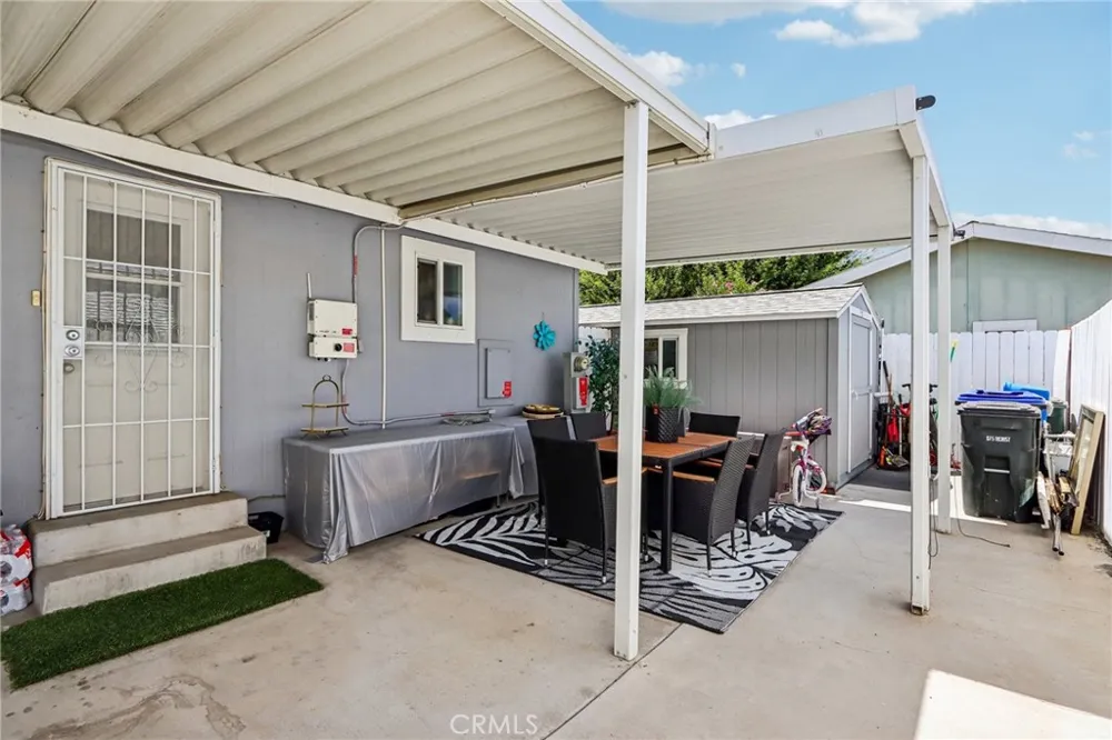 301 Camino Del Sol Hemet, CA 92545