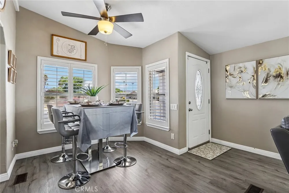 301 Camino Del Sol Hemet, CA 92545