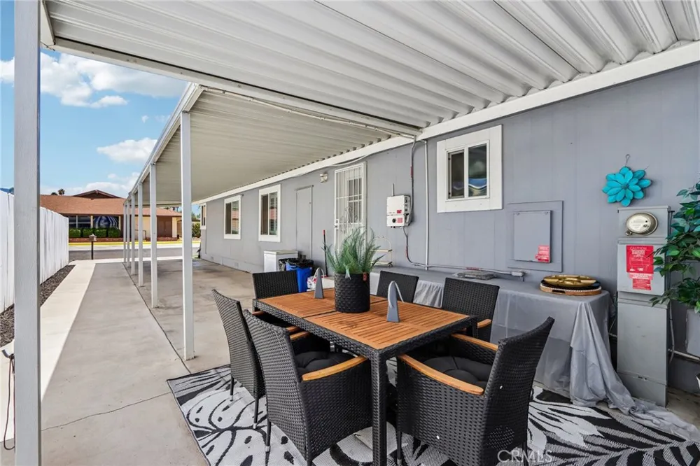 301 Camino Del Sol Hemet, CA 92545