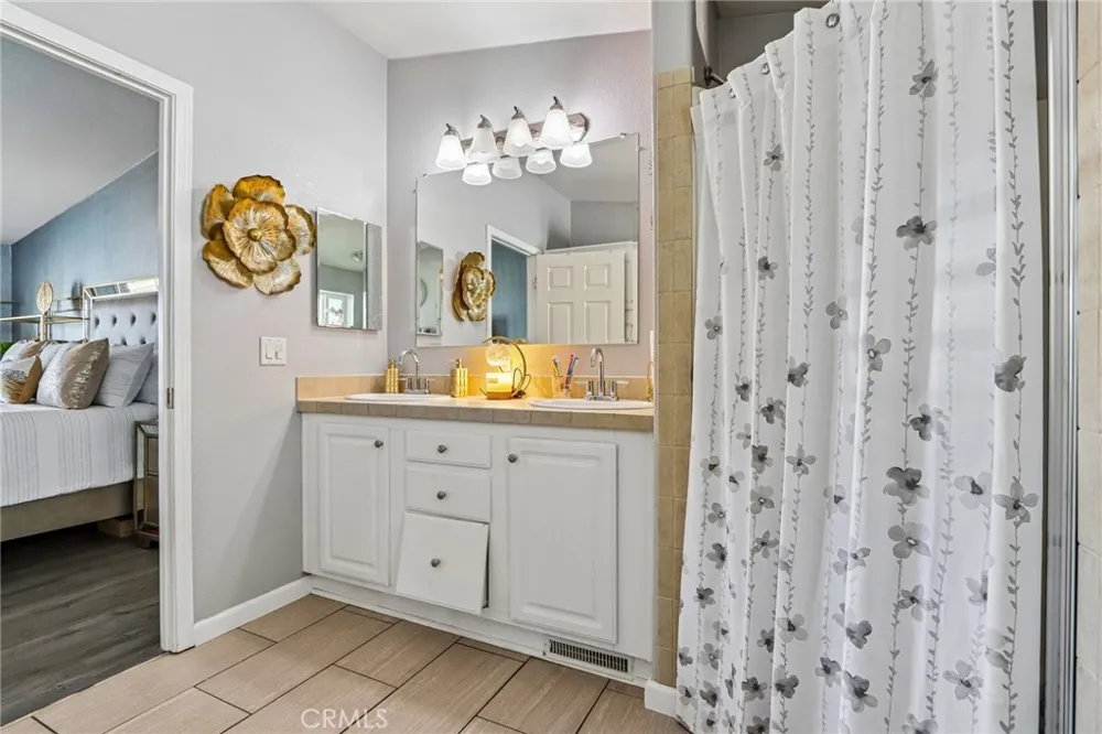 301 Camino Del Sol Hemet, CA 92545