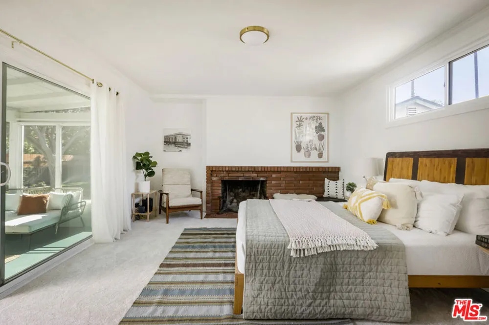 811 Keystone Street Burbank, CA 91506