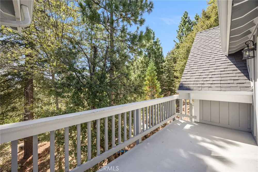 1348 St Anton Lake Arrowhead, CA 92352