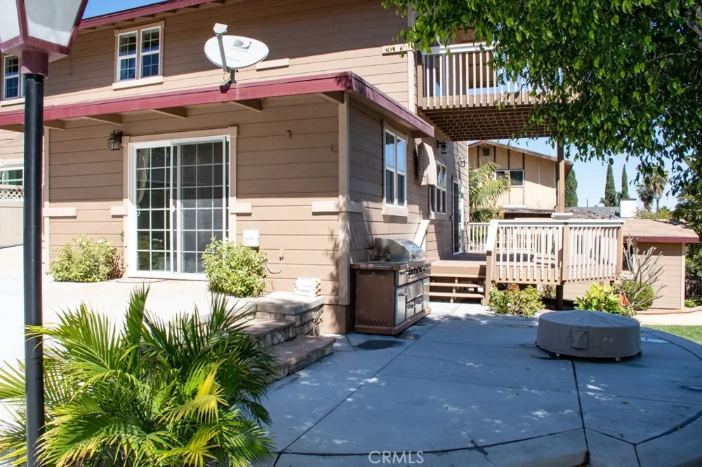 933 Eastside Rd El Cajon, CA 92020