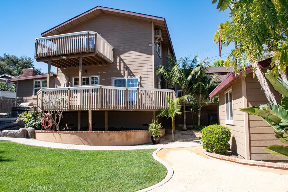 933 Eastside Rd El Cajon, CA 92020