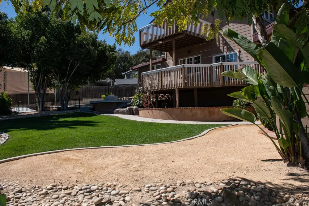 933 Eastside Rd El Cajon, CA 92020