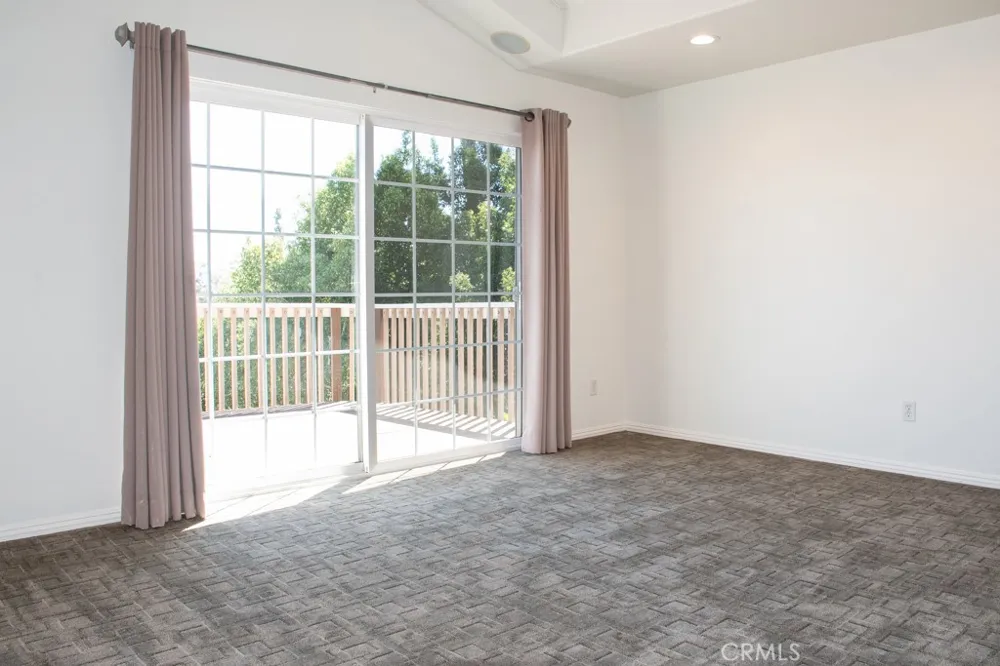 933 Eastside Rd El Cajon, CA 92020
