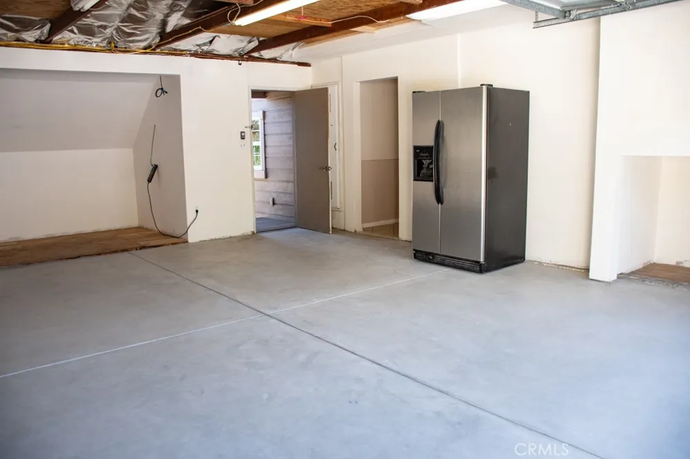 933 Eastside Rd El Cajon, CA 92020