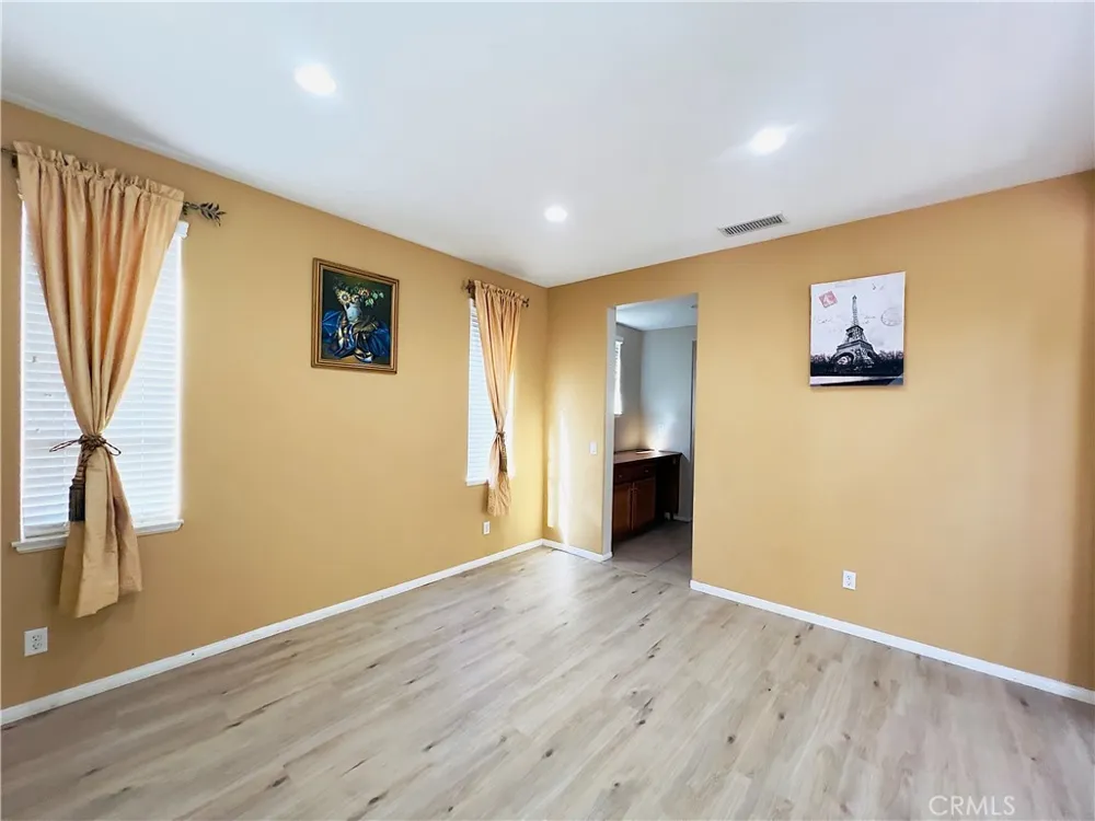 17231 Greentree Drive Riverside, CA 92503
