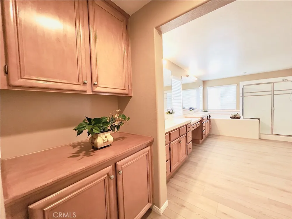 17231 Greentree Drive Riverside, CA 92503