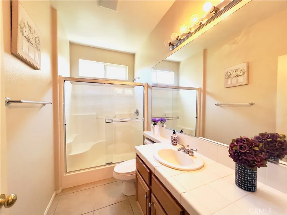 17231 Greentree Drive Riverside, CA 92503