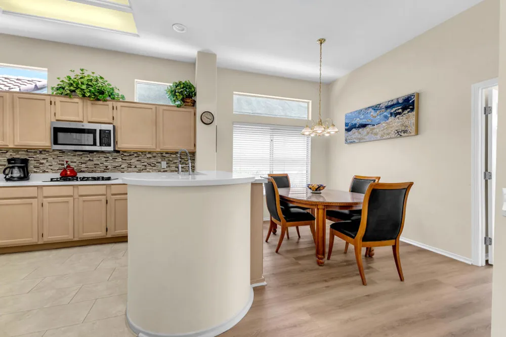 37468 Westridge Avenue Palm Desert, CA 92211