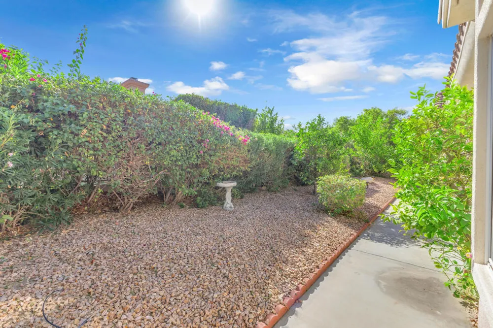 37468 Westridge Avenue Palm Desert, CA 92211