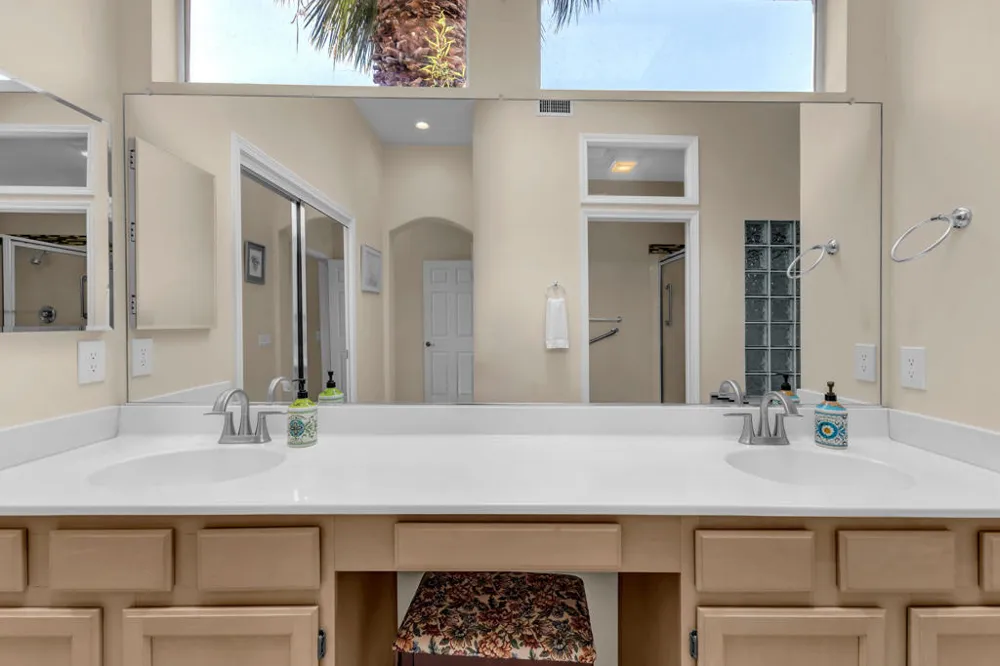 37468 Westridge Avenue Palm Desert, CA 92211