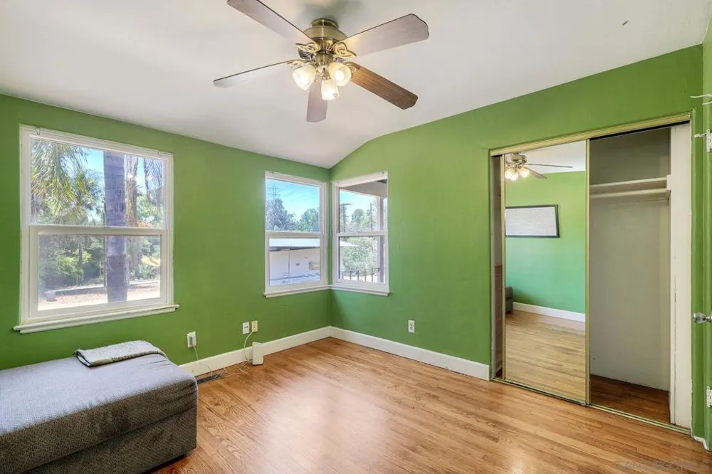 10859 Valle Vista Lakeside, CA 92040