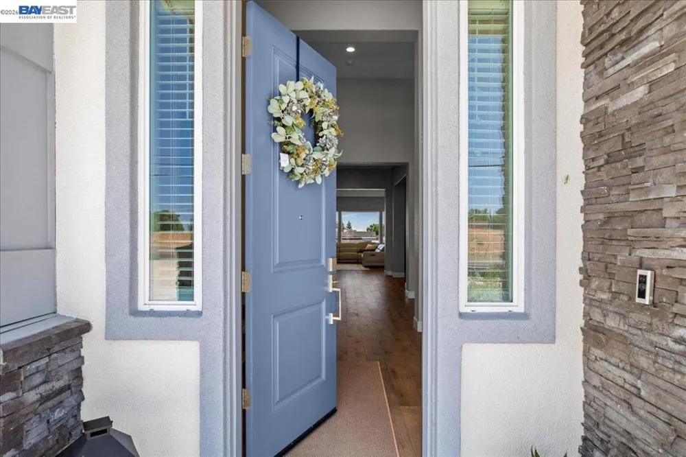 5010 Neroly Rd Oakley, CA 94561