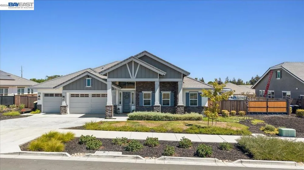 5010 Neroly Rd Oakley, CA 94561