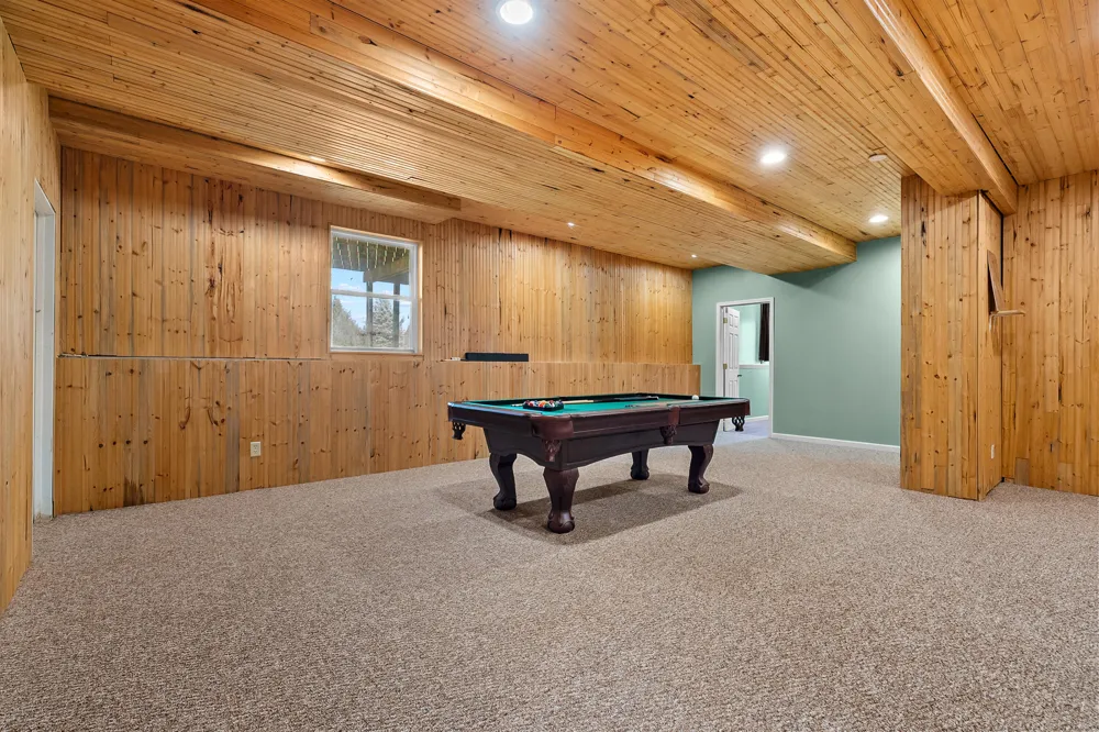 30479 52nd Avenue Paw Paw, MI 49079