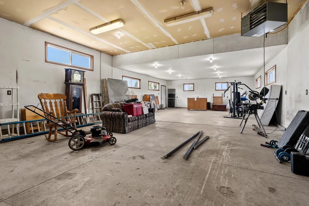 30479 52nd Avenue Paw Paw, MI 49079