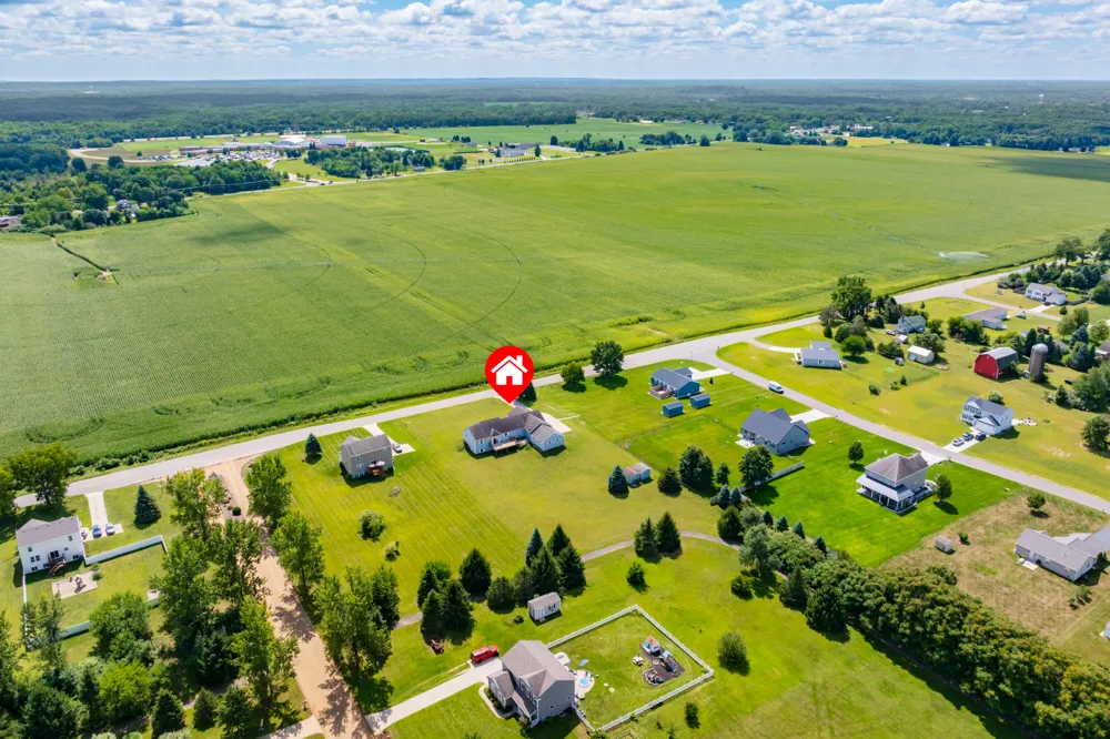 30479 52nd Avenue Paw Paw, MI 49079