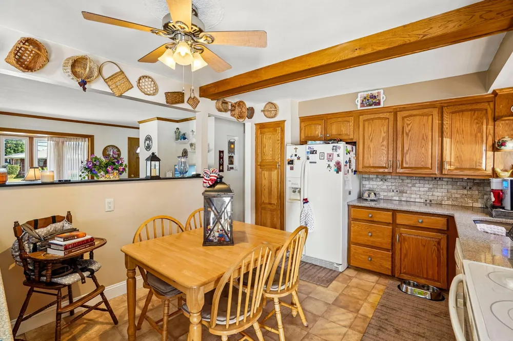 26347 Midway Street Dearborn Heights, MI 48127