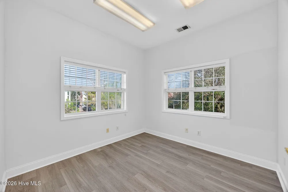 6209 Oleander Drive #216 Wilmington, NC 28403