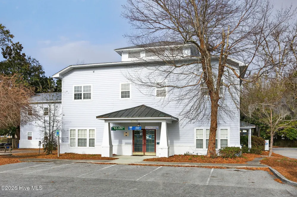 6209 Oleander Drive #216 Wilmington, NC 28403