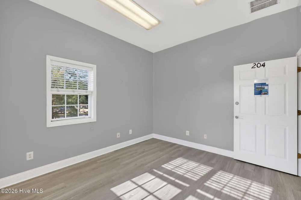 6209 Oleander Drive #216 Wilmington, NC 28403
