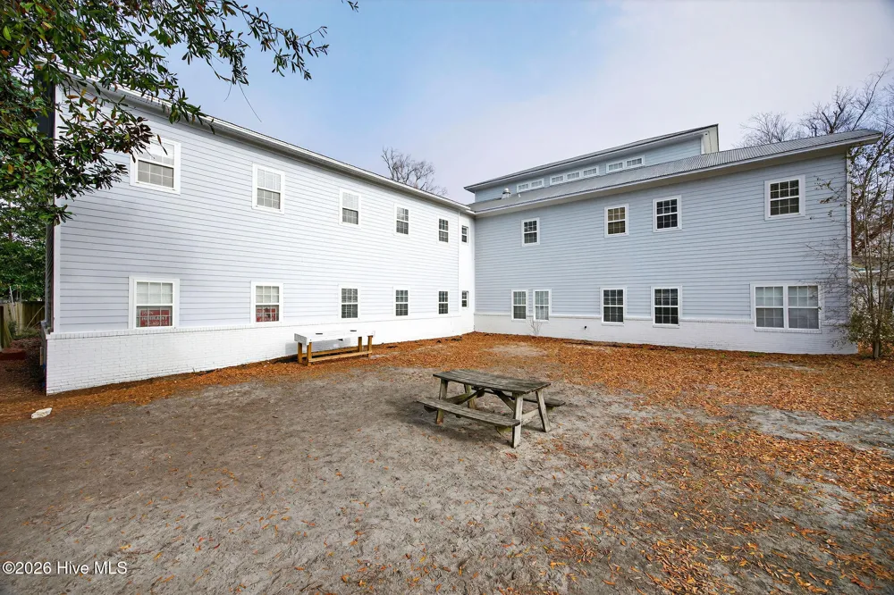 6209 Oleander Drive #216 Wilmington, NC 28403