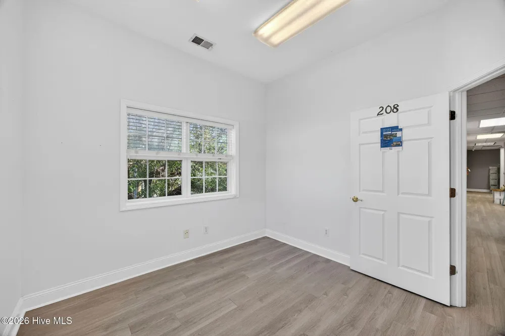 6209 Oleander Drive #216 Wilmington, NC 28403
