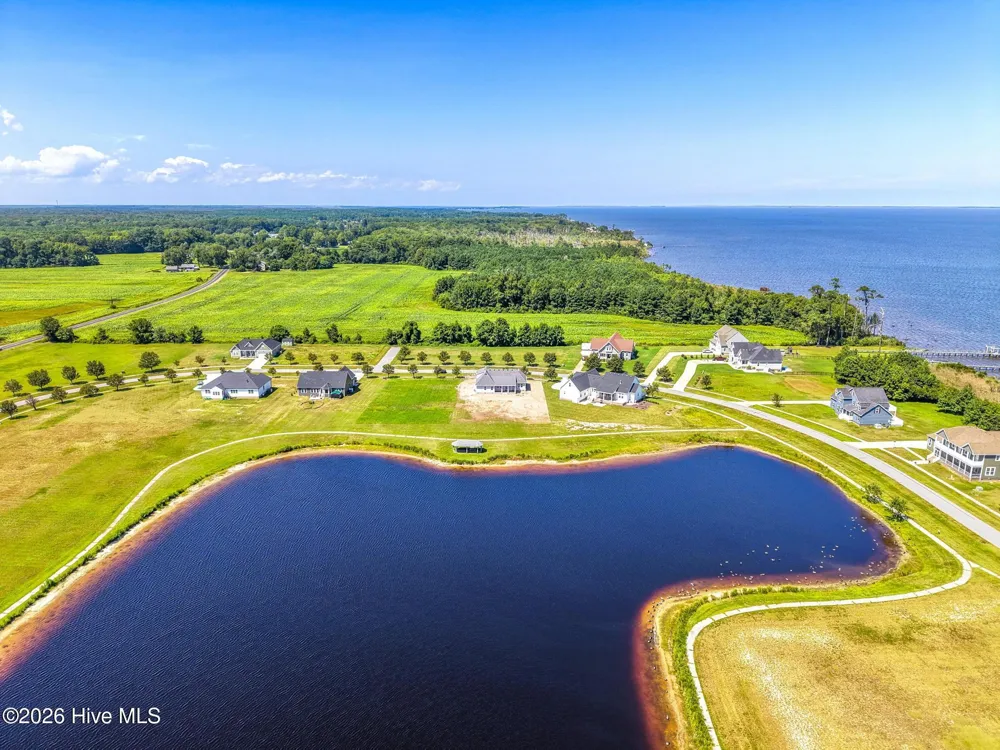 120 Colington Circle Aydlett, NC 27916